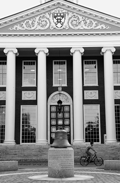 還在糾結(jié)選哪個學(xué)校？ 美國最有價值大學(xué)出爐